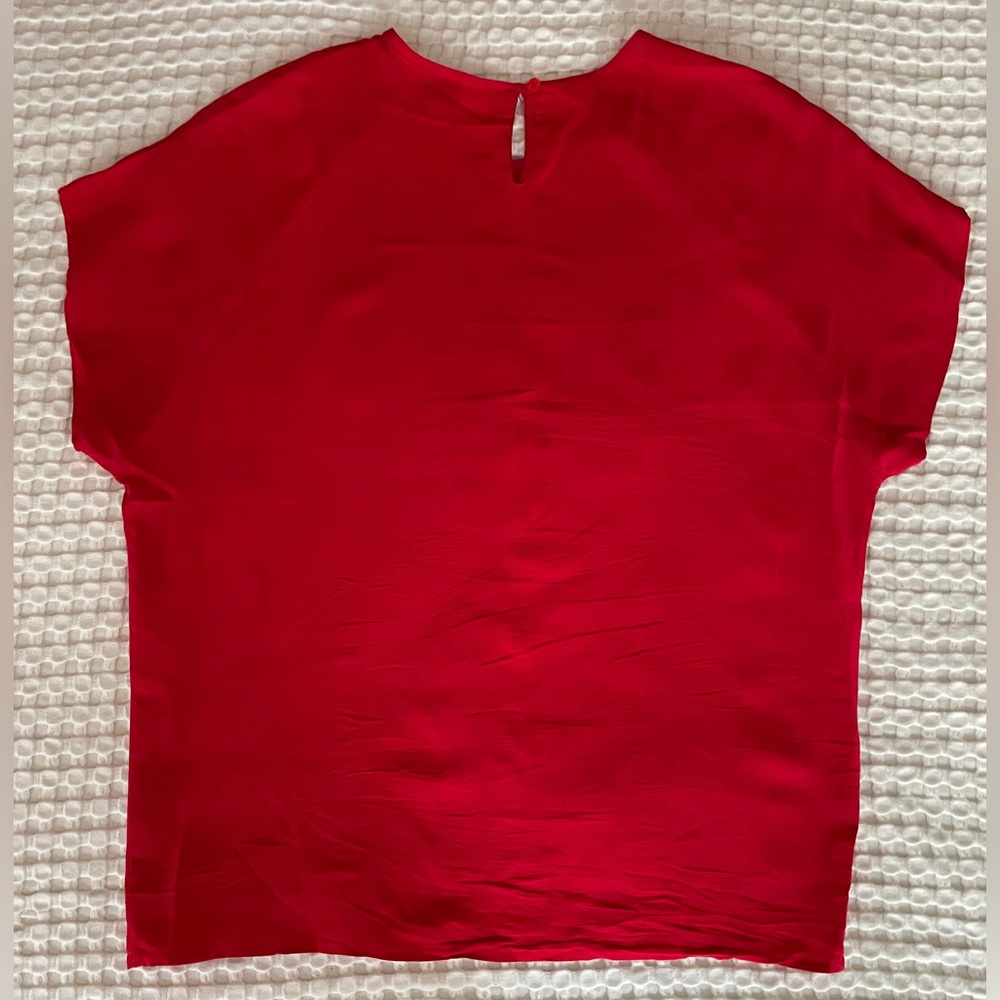 Red silk top - Picture 2 of 7